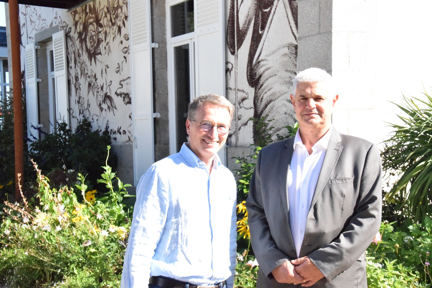 A gauche Laurent RICHAUD, à droite Jean-Claude PLOUXVIEL ©UNICEM Nouvelle-Aquitaine