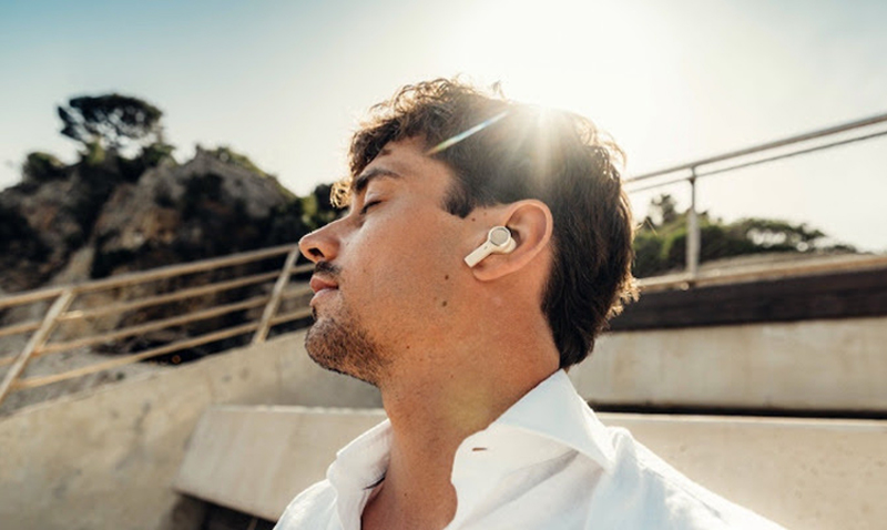 Bang & Olufsen et Charles Leclerc