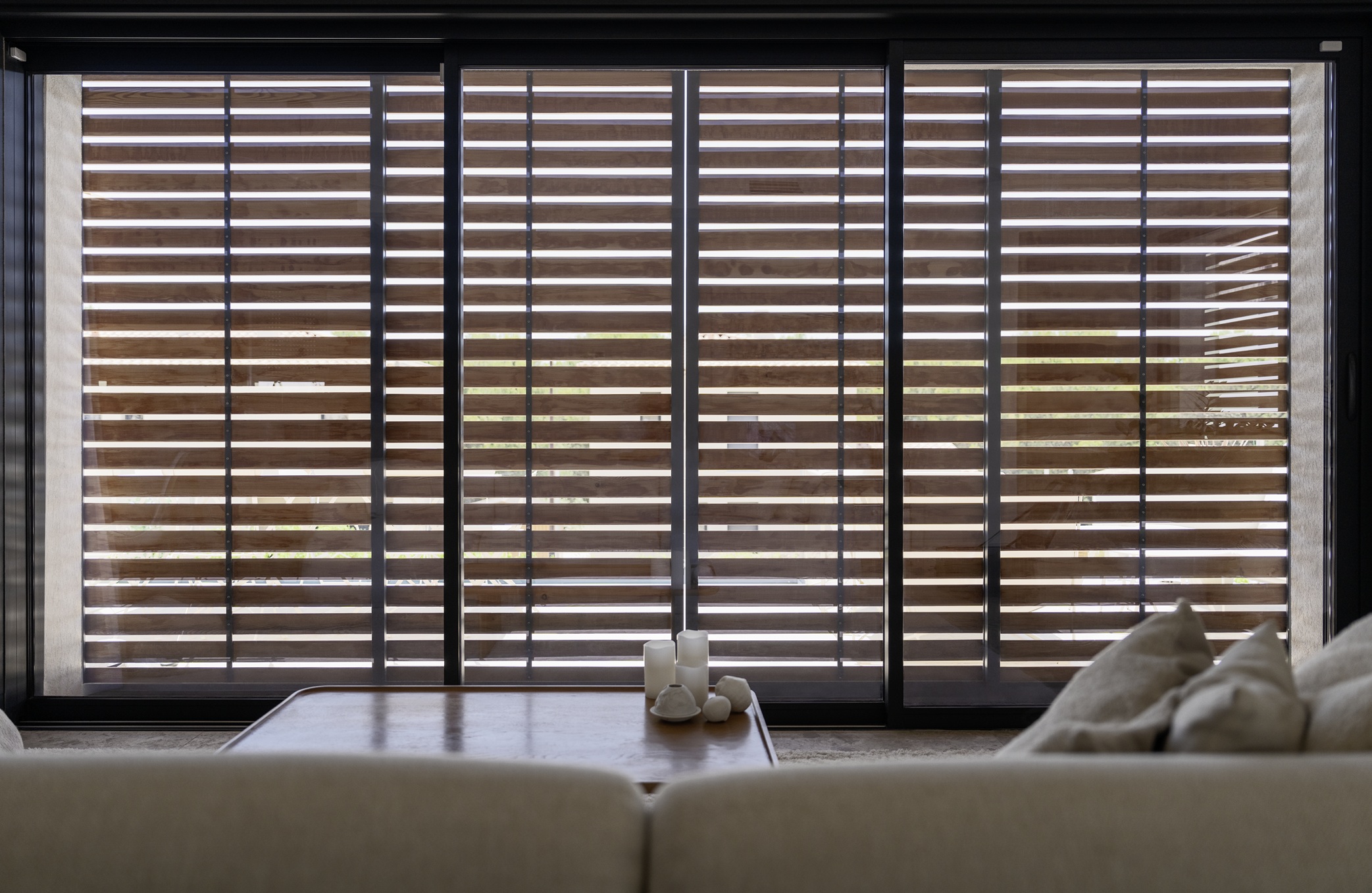 © EHRET. Au sud de la France, le volet coulissant s’impose en allié climatique.