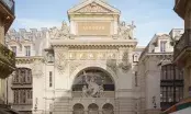 Vue générale du chantier de restauration de l’îlot Bergère dans le 9e arrondissement de Paris