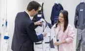 Mewa s’engage à fournir à ses clients un service sur-mesure, parfaitement adapté à leurs besoins quotidiens et ajustable à tout moment.