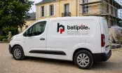 Plaque magnétique aimantée pour véhicules du BTP