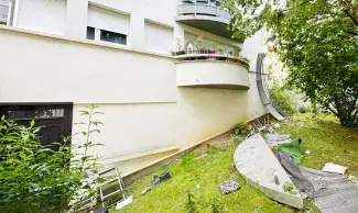 Effondrement d'un balcon à Paris