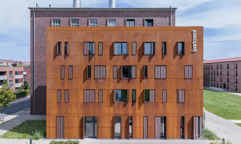 réemploi patrimonial et façade contemporaine avec les volets EHRET