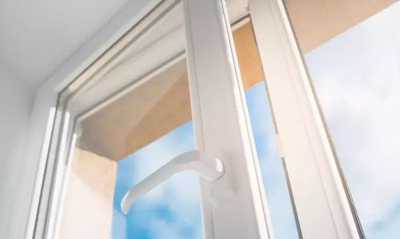 Menuiseries et équipements techniques en ligne