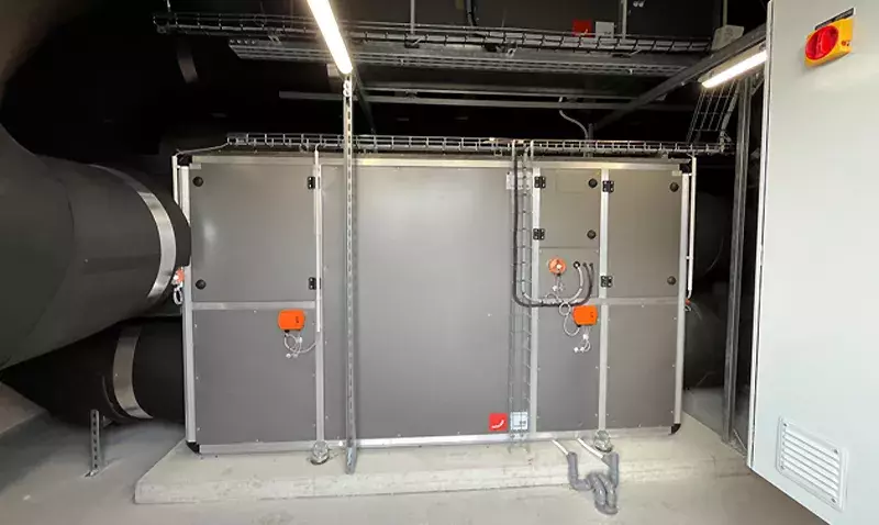 Centrales double flux Zehnder Carma dans un gymnase certifié Passivhaus