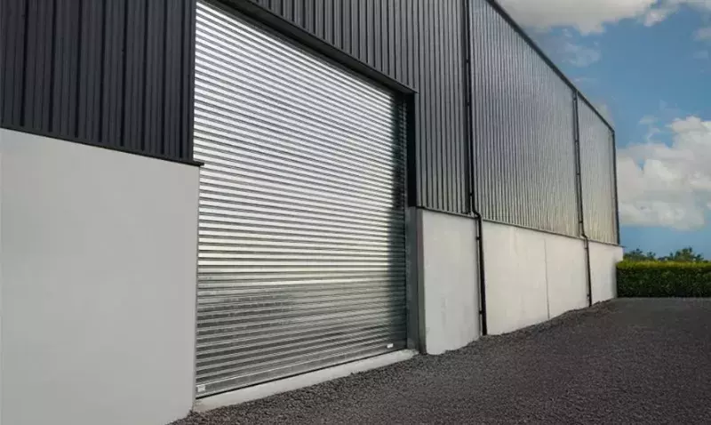 Fabricant de rideaux métalliques industriels