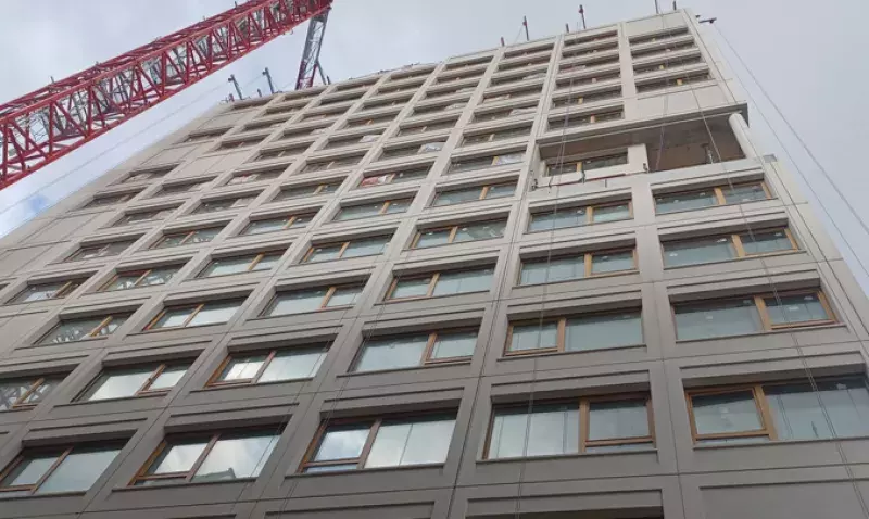 CIBETEC : façade de la résidence étudiante à Ivry-sur-Seine