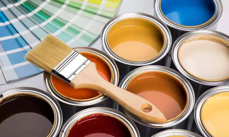 MMB est un solvant spécial de Kuraray, utilisé comme agent de coalescence pour les émulsions et les peintures.